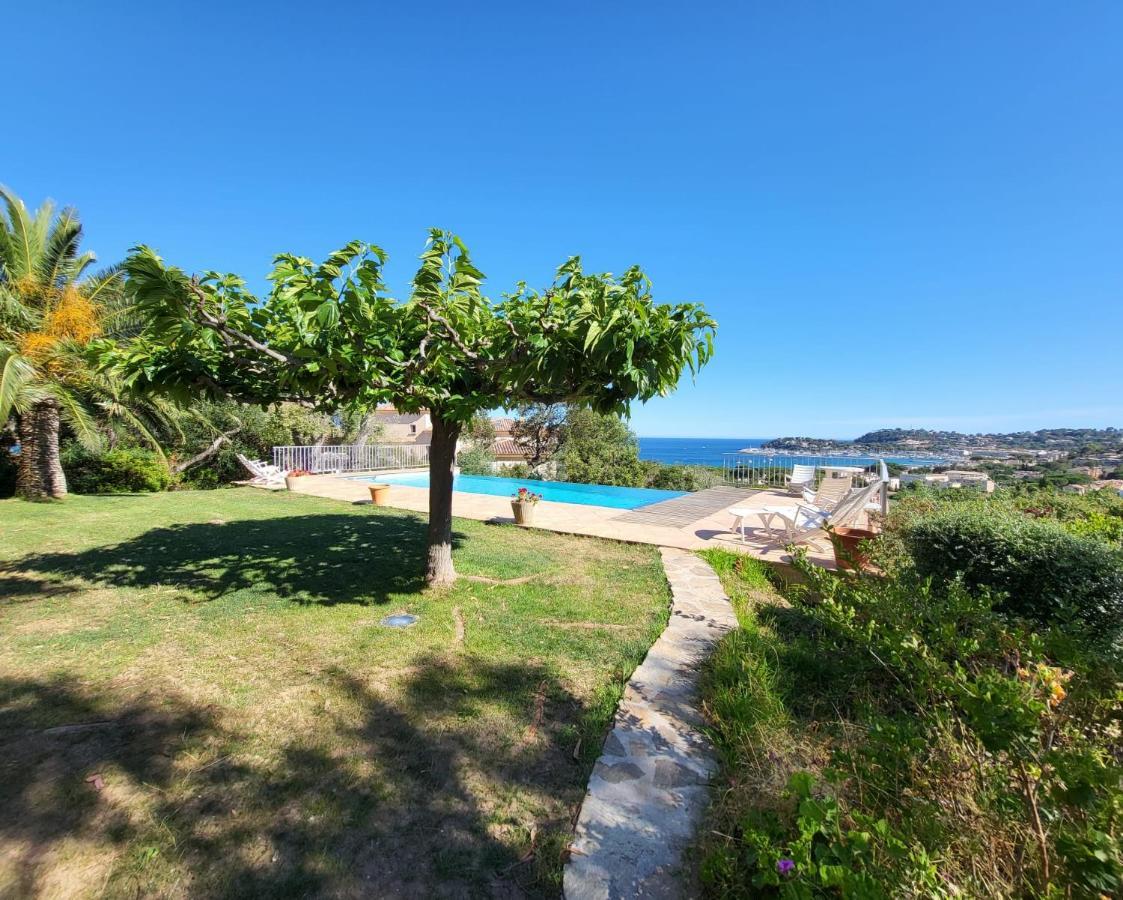 Les Citronniers - Splendide Vue Mer Acces Plage A Pieds A 5 Minutes キャバレール・シュル・メール エクステリア 写真
