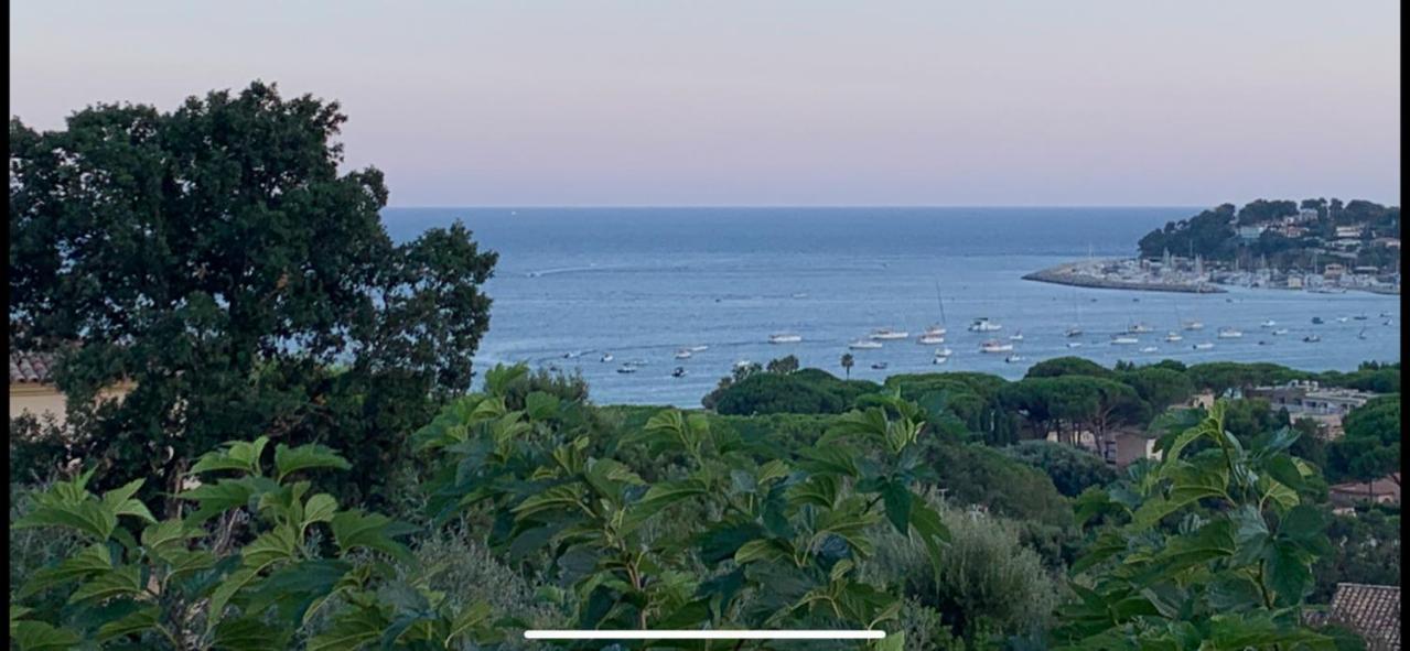 Les Citronniers - Splendide Vue Mer Acces Plage A Pieds A 5 Minutes キャバレール・シュル・メール エクステリア 写真